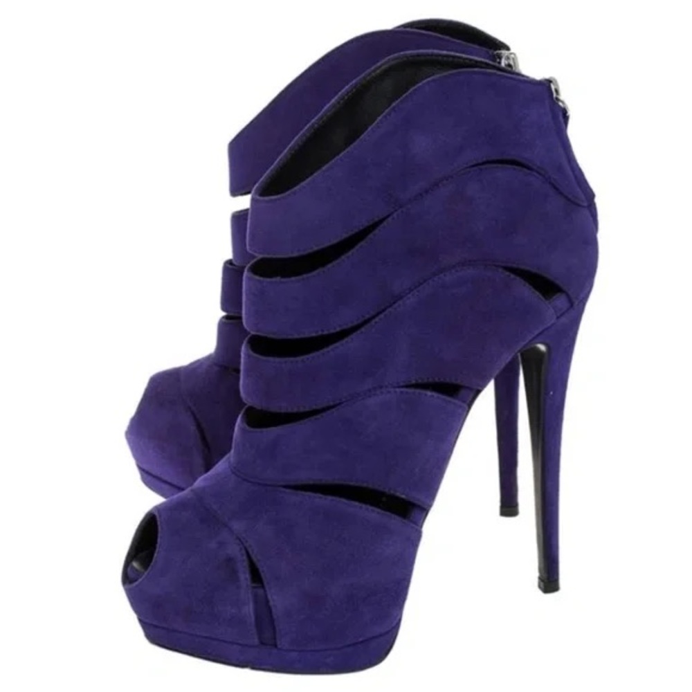 Giuseppe Zanotti Striking Royal Blue Heels